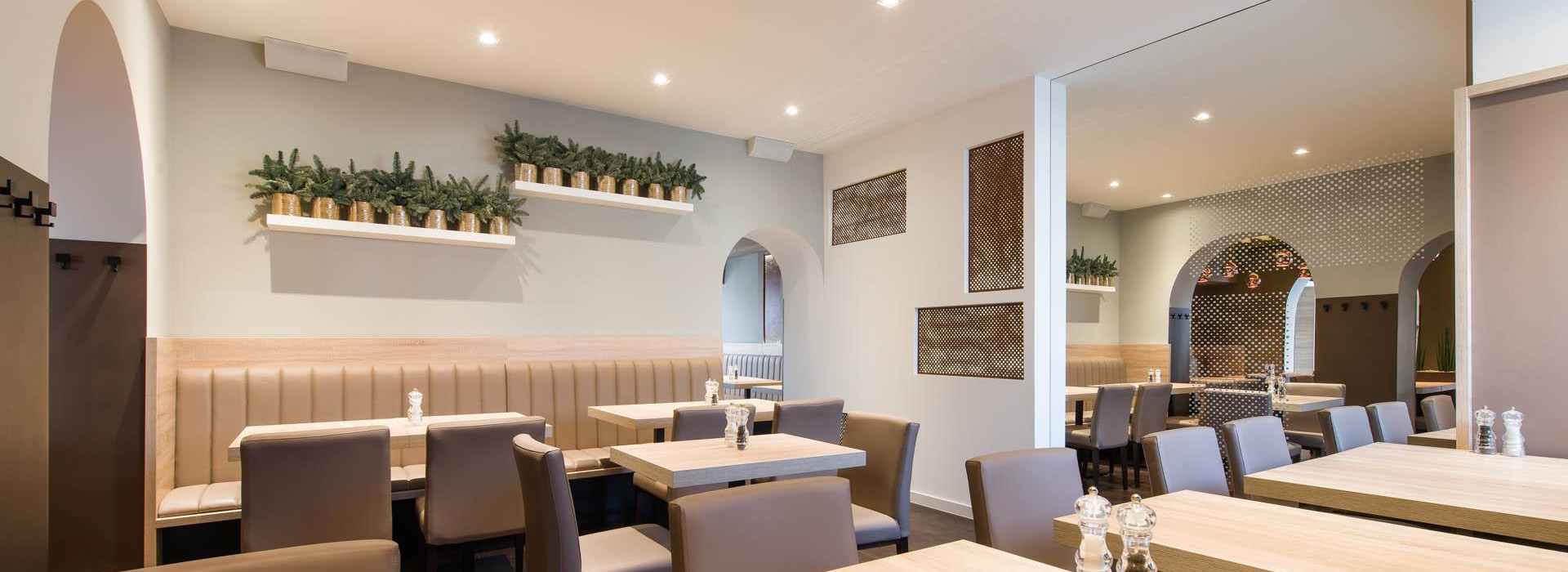 Restaurant-Cornered-Audio